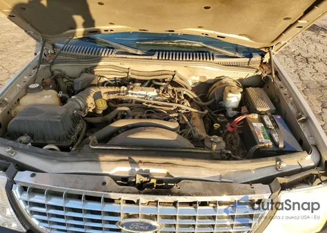 2005 Ford Explorer Limited from USA, damaged, VIN 1FMZU75W55ZA72232